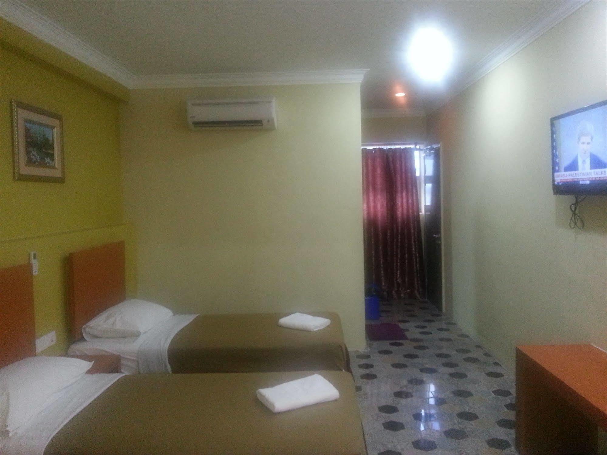 Oyo 390 Mayview Glory Hotel Kuala Lumpur Exterior photo
