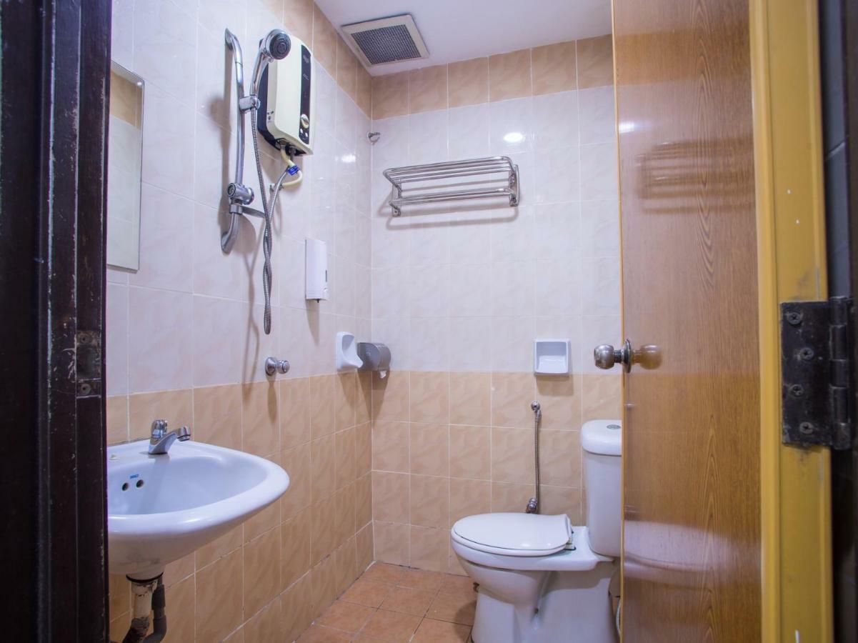 Oyo 390 Mayview Glory Hotel Kuala Lumpur Exterior photo