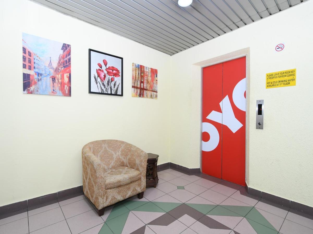 Oyo 390 Mayview Glory Hotel Kuala Lumpur Exterior photo